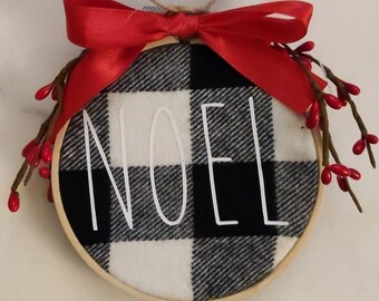 Embroidery Hoop Ornament (Noel)