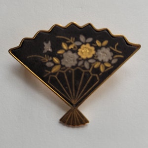 Vintage Amita Japan Damascene Fan Brooch