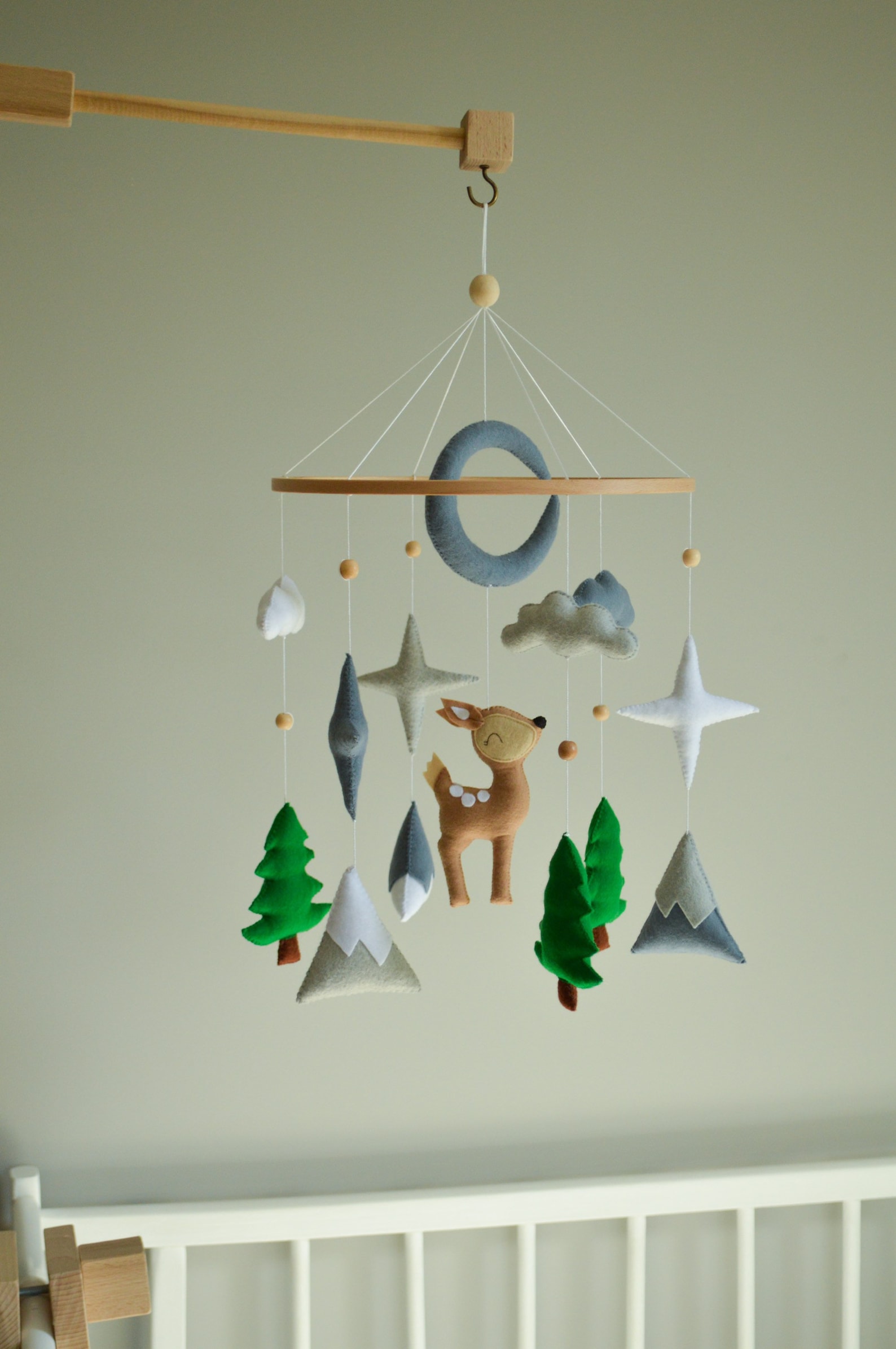 Deer Crib Mobile, Nature Mobile, Baby Animals Mobile, Woodland Nursery