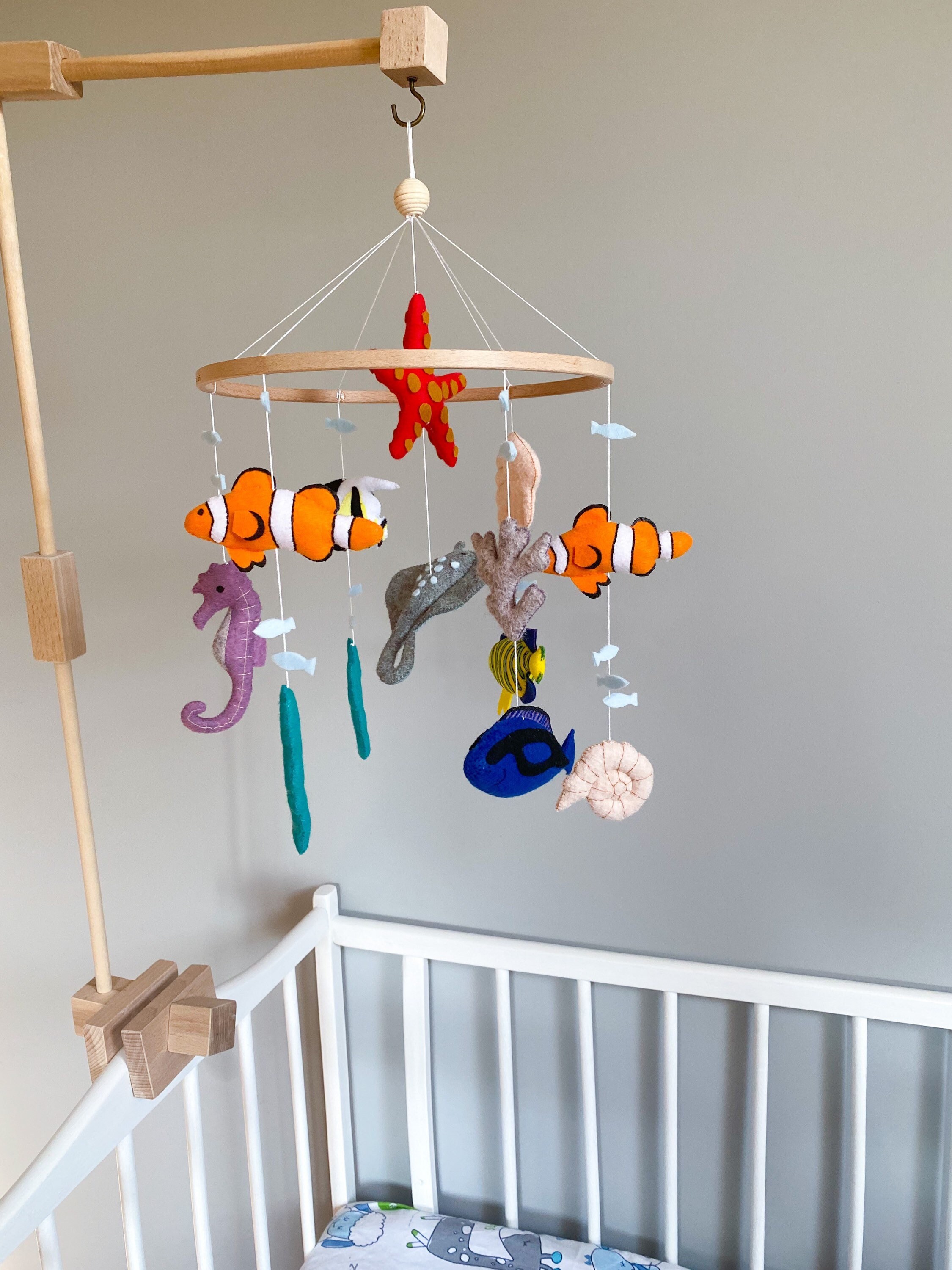 Finding nemo baby mobile deals