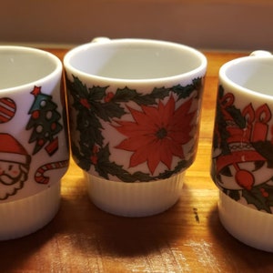 Vintage 3 Santa Christmas Stacking Mugs Cups Japan