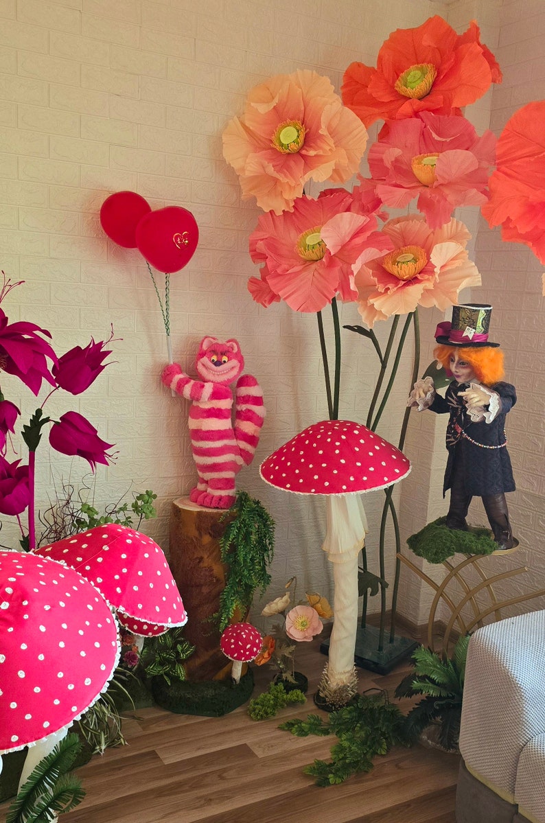 Alice in wonderland prop, lot of 6 cluster Fly Agaris mushrooms, Alice in Wonderland party photo prop giant, Mad Hatter photo backdrop props image 5