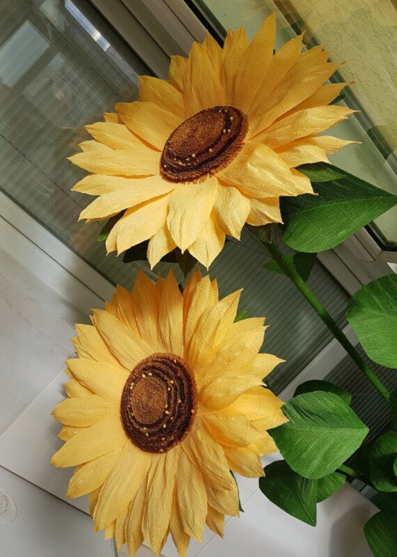RealTouchPaper sunflowers rustic decoration Anniversary gift,Yellow Paper sunflower Home and Event,Handmade realis crepe paper sunflowers