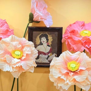 Spedizione gratuita, 6 fiori di carta indipendenti, decorazioni per negozi al dettaglio per matrimoni, delizia incantevole, fiori enormi, papaveri indipendenti, fiori enormi
