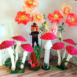 Alice in wonderland prop, lot of 6 cluster Fly Agaris mushrooms, Alice in Wonderland party photo prop giant, Mad Hatter photo backdrop props image 1