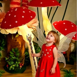 Glowing large mushrooms props, EU Shipping Decor, remote control and 8 operating modes "Alice in Wonderland" - Giant mushroom Cluster