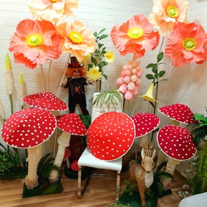 Alice in wonderland prop, lot of 6 cluster Fly Agaris mushrooms, Alice in Wonderland party photo prop giant, Mad Hatter photo backdrop props image 6
