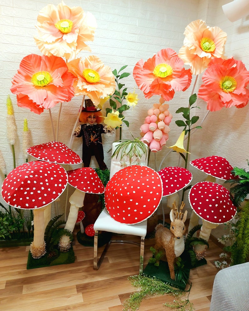 Alice in wonderland prop, lot of 6 cluster Fly Agaris mushrooms, Alice in Wonderland party photo prop giant, Mad Hatter photo backdrop props image 6