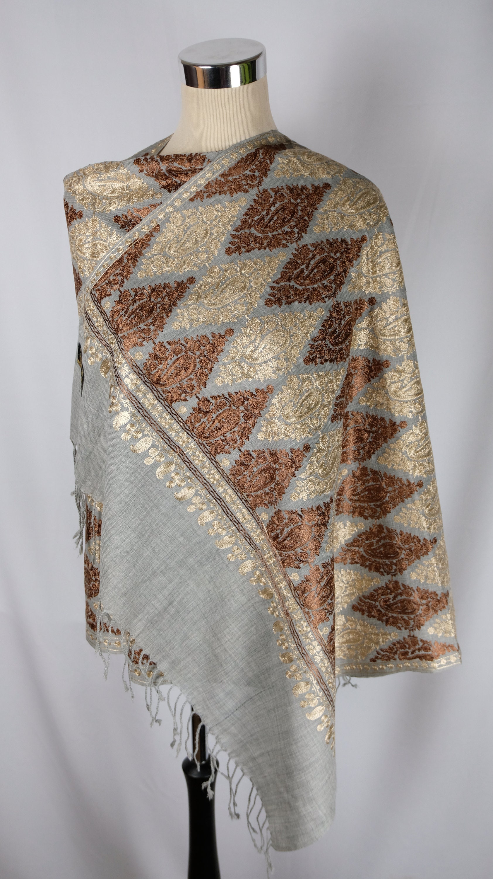 Pashmina Kashmiri Shawl Fine Embroidery Perfect Winter Gift | Etsy