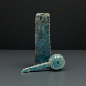 Jarra de kohl egipcia antigua con delineador de ojos - Porcelana, diseño de gato