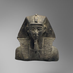 Unique Statue of king KHAFRE With a Falcon on His Head Rare Ancient Hieroglyphs