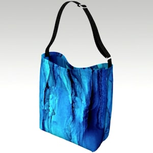Water Fall Day Tote: Waterfall Collection