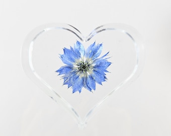 Nigella 'Love In A Mist'  Resin Ornament, Forever Nature Flower, Gift for Her, Valentine's Day, Mother's Day, Wedding, Birthday, Friend