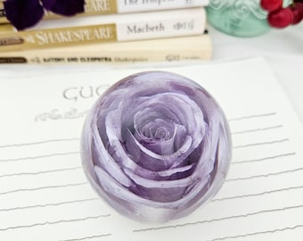 Lavender Rose Resin Sphere: Romantic Floral Keepsake Gift
