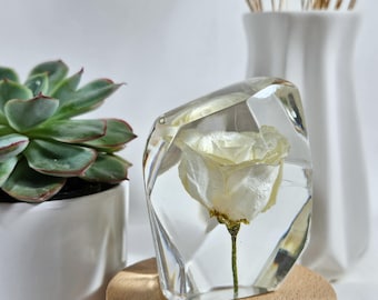 White Rose In Resin: Elegant Floral Keepsake Gift