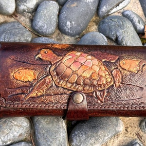 Cartera grande para mujer de piel auténtica con estampado de tortuga en relieve