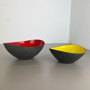 Ensemble de 2 éléments de bol en métal Krenit par Herbert Krenchel pour Ørskov, Torben & Co, Danemark, années 1960 | moderne du milieu du siècle | Murano Vétri