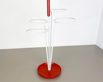 Original Minimalist Matégot Style Metal Pop Art Umbrella Stand, Germany, 1960s Mid-Century Modern modern | Panton Eames design 70s interior