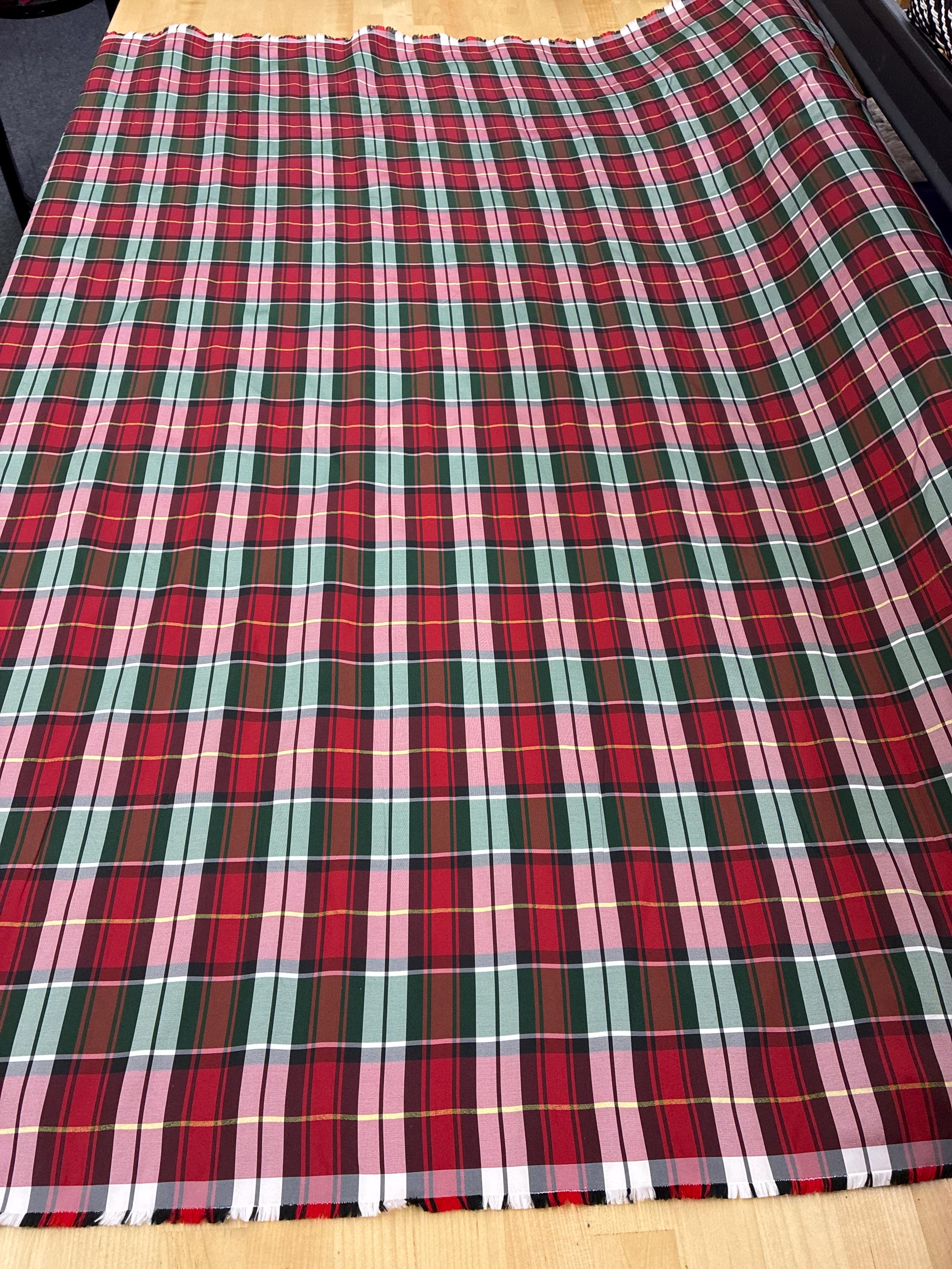 Red and Green Taffeta Fabric/ Christmas Plaid Fabric/poly Dupioni