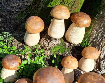 Setas porcini realizadas en madera de cerezo, las originales esculturas de madera realizadas totalmente a mano.