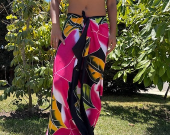 Hawaiian Design Black Multicolor Hand Painted Plumeria Blossom Tropical Wraparound Pareo Sarong Skirt