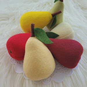 Pera in feltro, frutta in feltro, cibo in feltro, frutta da gioco finta, cibo finto