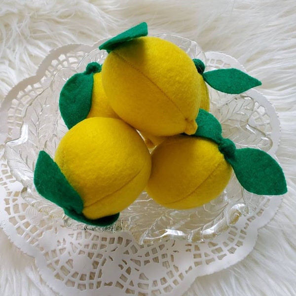 Felt lemon. Felt fruits , felt food