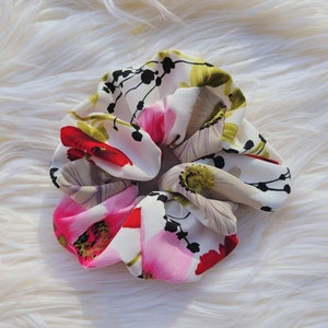 Scrunchie, hair tie , hair accessories, hair scrunchie, Mother&#39;s Day gift
