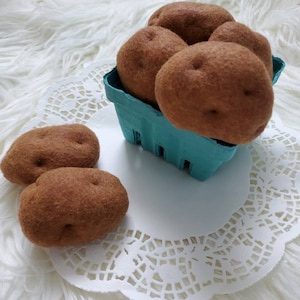 Felt potatoes, felt vegetables,  felt food , pretend food ,pretend kitchen