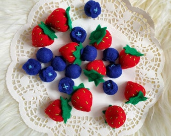 Felt berries , felt blueberries,  felt strawberries,  felt fruits,  felt food