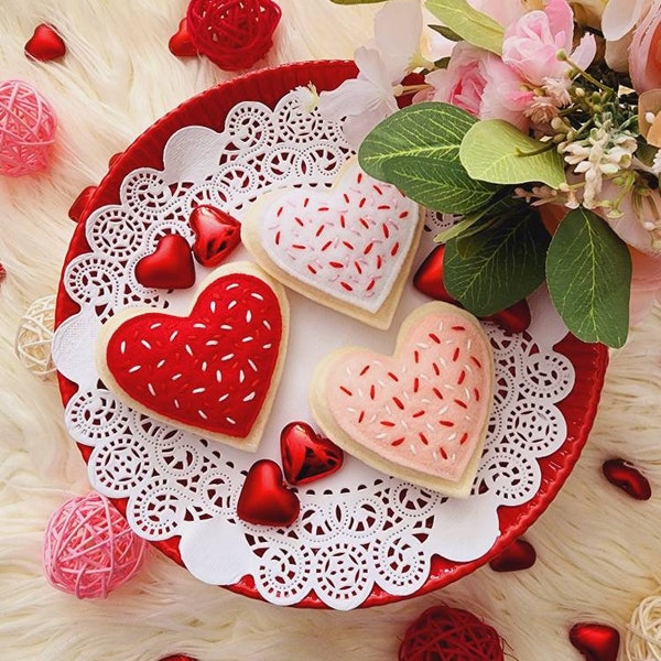 Felt Valentines sugar heart cookies (set of 3 ) , Felt cookies ,Valentines Day decor, Tiered tray decor