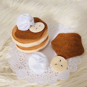 Felt pancakes set , felt banana pancakes , play food , felt food, felt Breakfast  set