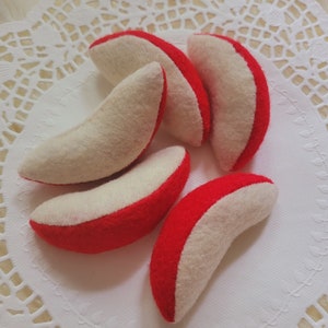 Felt apple slices, Felt food , Felt Fruits , felt desert image 2