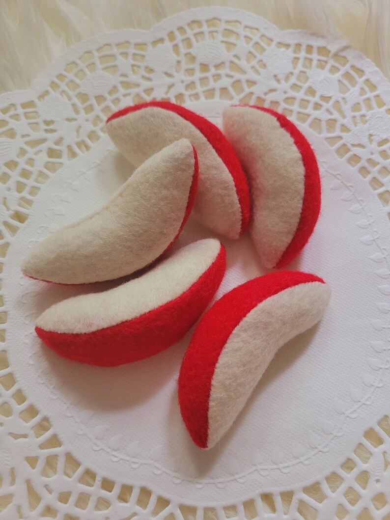 Felt apple slices, Felt food , Felt Fruits , felt desert image 2