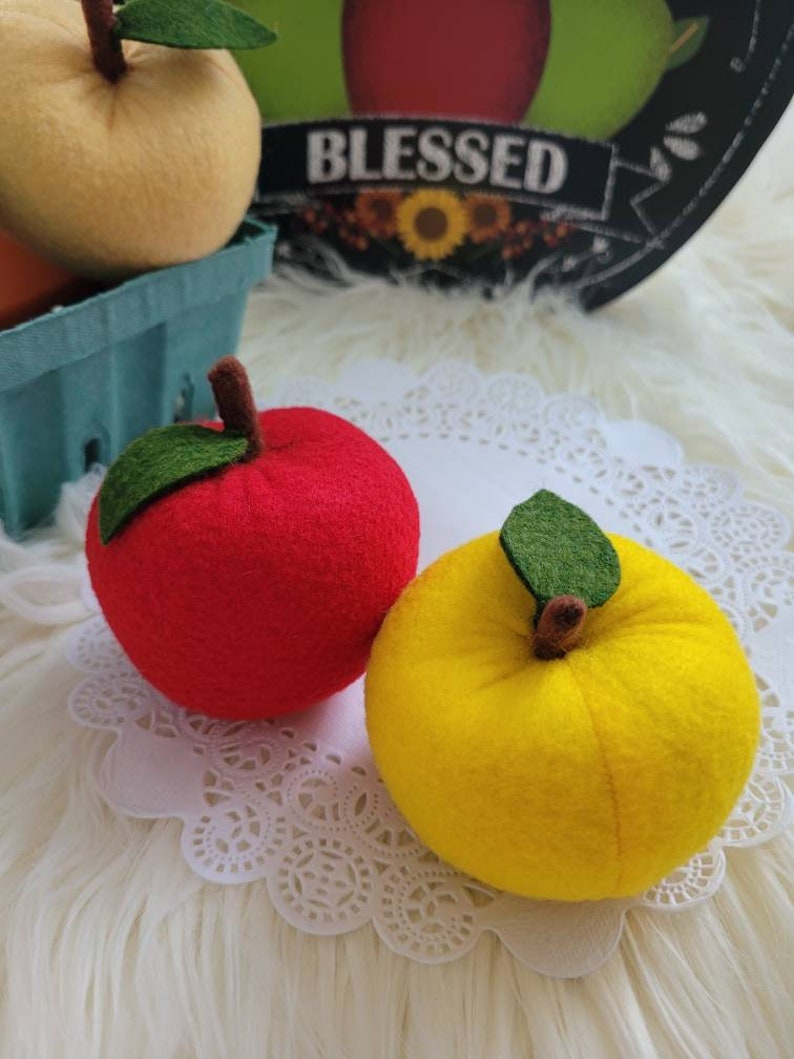 Felt apples ,felt Fruits, felt food , fake apples ,pretend play apples image 8