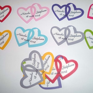 Etiquetas perforadas para regalos de boda con forma de corazones dobles entrelazados en varios colores