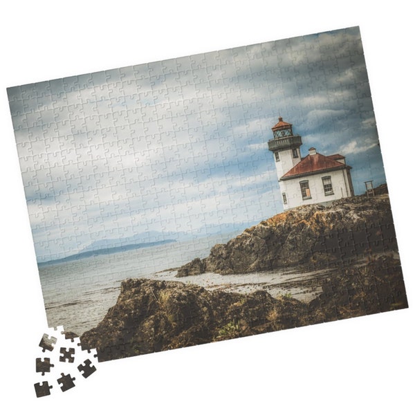 Lime Kiln Lighthouse Photo Jigsaw Puzzle Available in 4 sizes, Friday Harbor Lighthouse Puzzle, Lighthouse in San Juan Islands, Washington