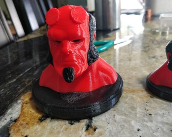 Busto HellBoy De Doble Color