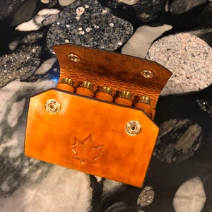 Rifle / ammo cartridge wallet