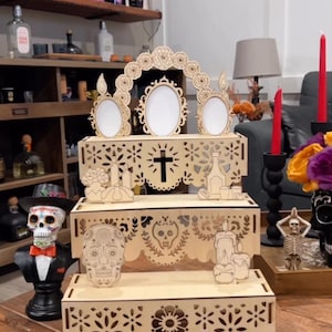 Altar de muertos de 18” con arco de flor de cempasúchil, ALTAR DE MADERA, ofrenda del día de muertos, Altar listo para pintar