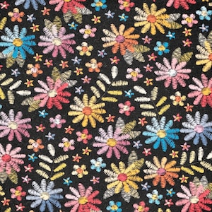 Jersey Baumwollstoff Gestickte Blumen Bunt, Jerseystoff floral, Mädchenstoff bunt, Baummwolljersey