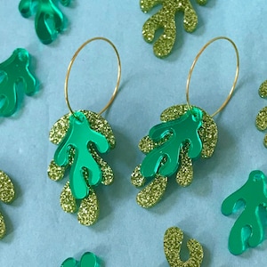 Seaweed hoop earrings
