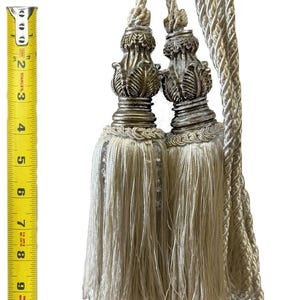 1 tieback with 2 tassels-Off White - CRV