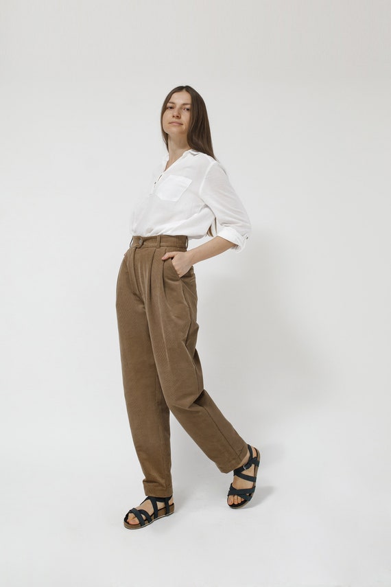 Brown Tapered Pleated Corduroy High Waisted Pants, Velvet Pants