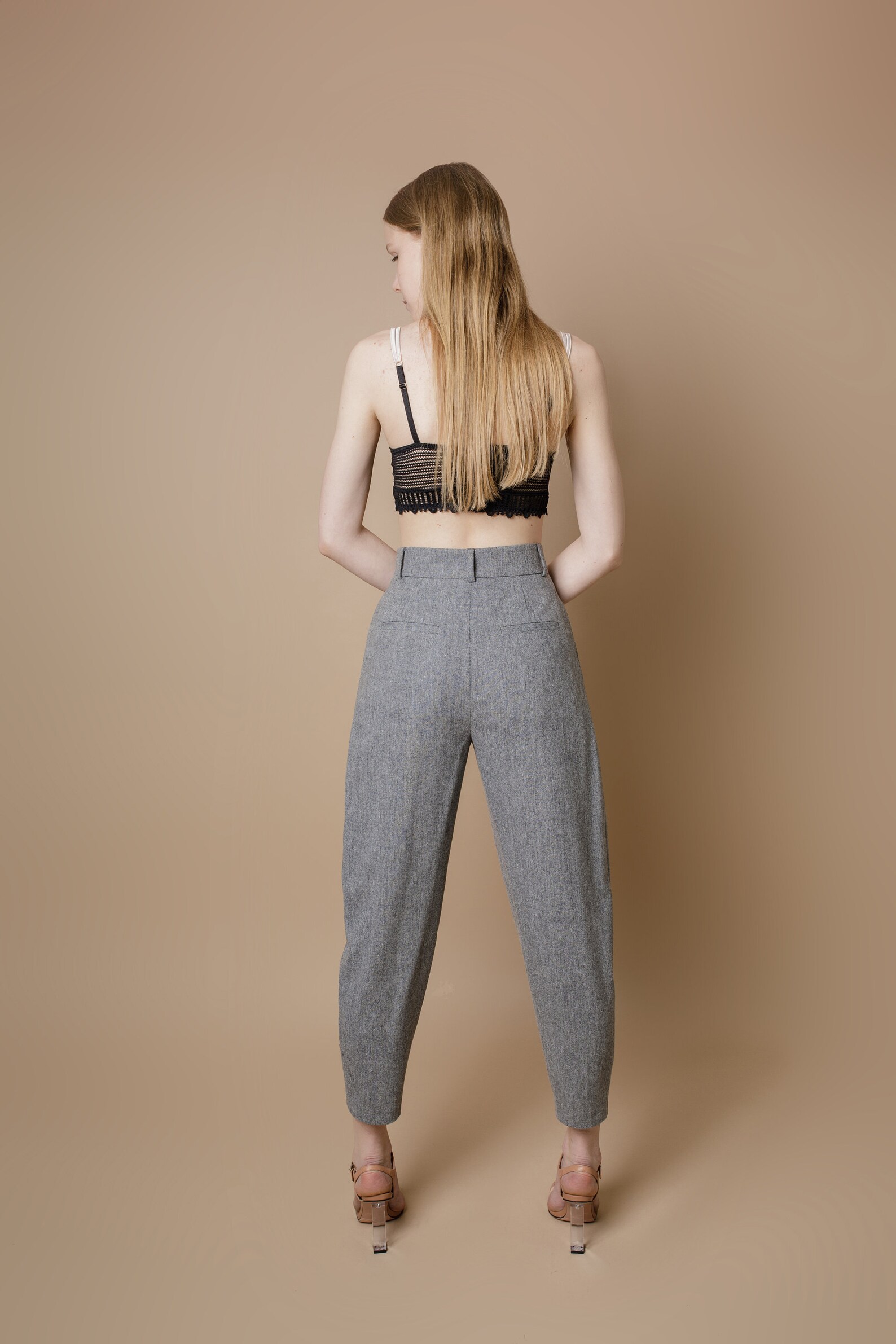 Women's High-Waisted Gray Pleated Pants main image 0