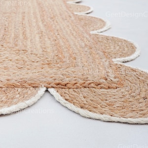 Scallop Edge Jute Rug, White Scalloped Rug, Scallop Jute Runner Rug, Braided Area Rug, Ecofriendly Rug, Bohemian Area Rug, Door Mat Runner