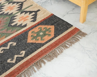 Handwoven  Rug Boho  Kilim Wool Jute Rug with Tribal Geometric Pattern Southwestern Nordic Area Carpet