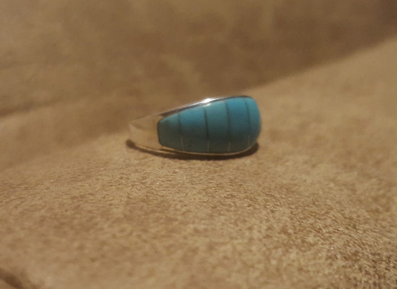 Terrific Santa Fe Style Kingman Blue Turquoise Curved Ring Size 6