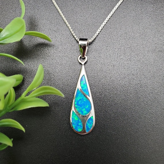 【関税込み】Tao necklace in Turquoise Blue l EMV #122 | Lovely Teardrop Blue Opal Inlay Necklace Pendant
