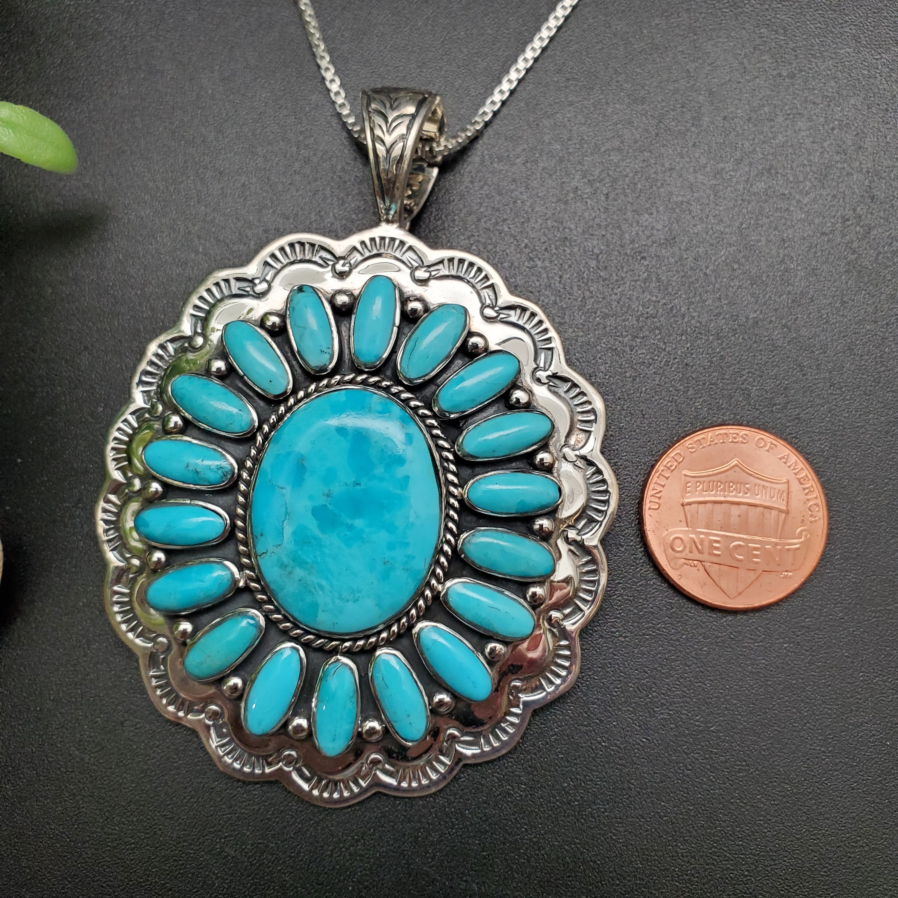 Show-stopping Vintage Native American Navajo #8 Turquoise Mine Sterling Silver Bracelet Show-stopping Vintage Native American Navajo #8 Turquoise Mine Sterling Silver Bracelet